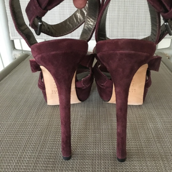 Stuart Weitzman Plum Purple Suede Platform Heels Sz 7.5 - Picture 6 of 9